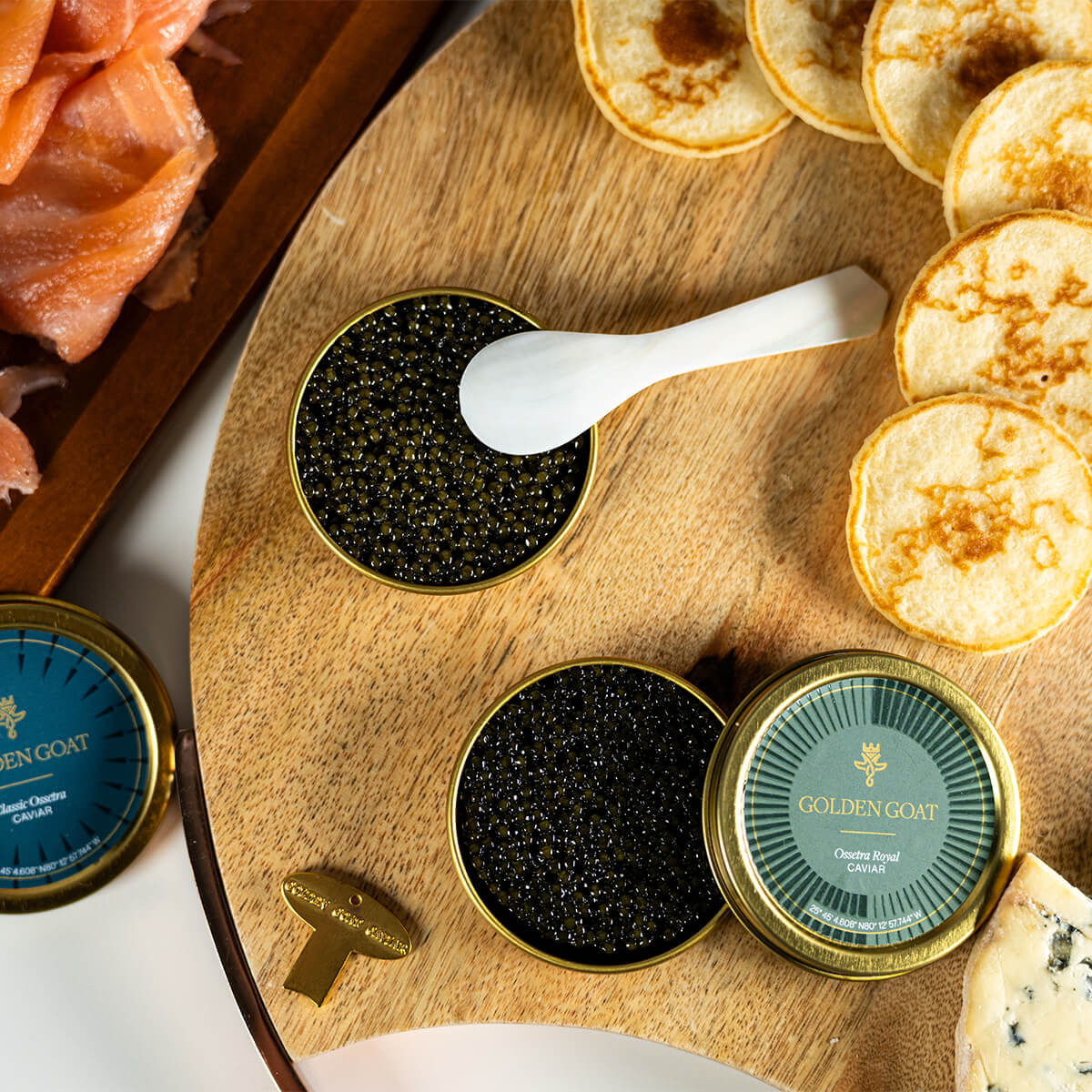Golden Mother’s Day Gift Set – Luxury Caviar Picnic Basket