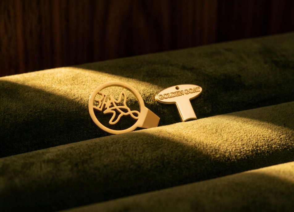 What's the difference between the Signature Caviar Key and the Luxury Caviar Key? 