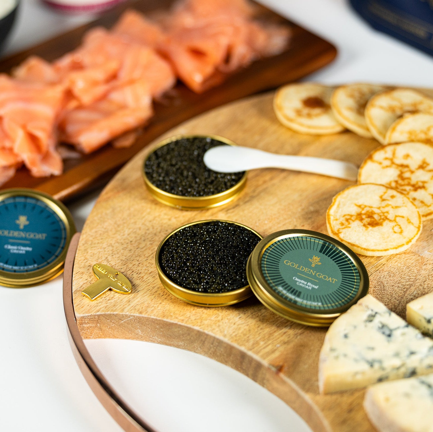 Golden Mother’s Day Gift Set – Luxury Caviar Picnic Basket